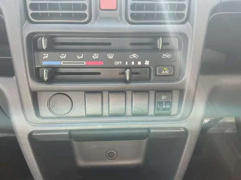 Nissan Clipper Truck