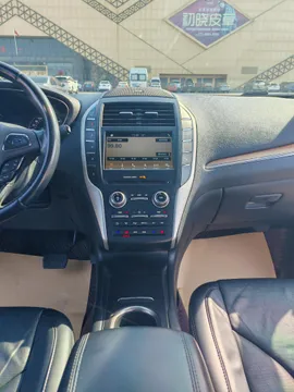Lincoln MKC