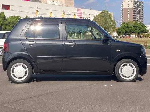 Daihatsu Mira Tocot