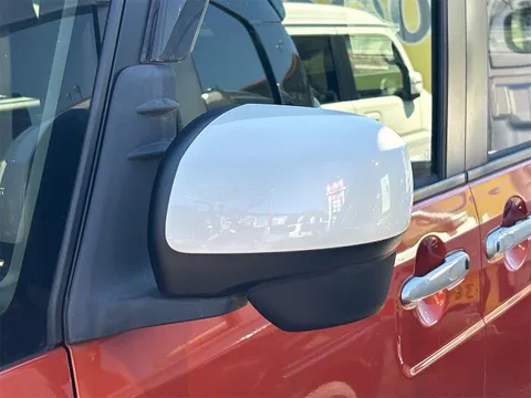 Toyota Pixis Mega