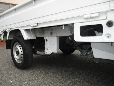 Nissan Clipper Truck