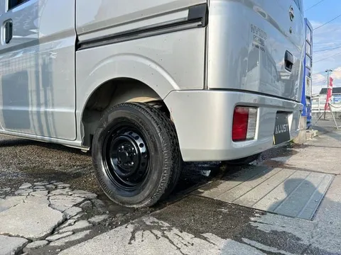 Nissan Clipper