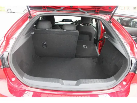 Mazda MAZDA3 Fastback