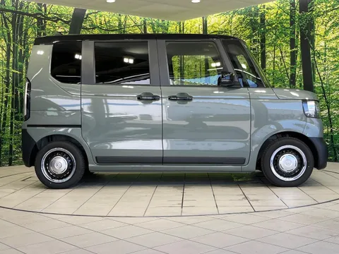 Honda N-BOX Joy