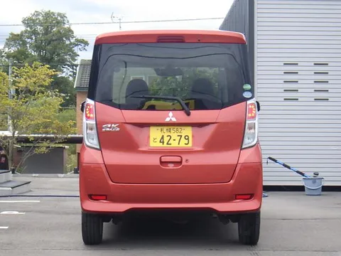 Mitsubishi eK Space