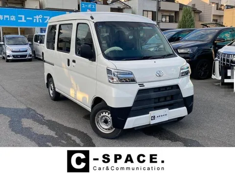 Toyota Pixis Van