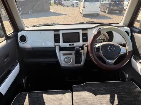 Mazda Flair Crossover