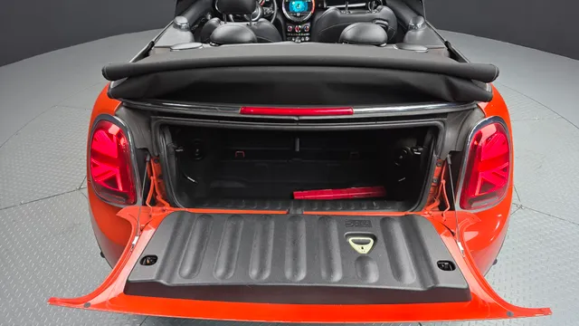 MINI Cooper Convertible