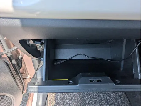 Daihatsu Mira Tocot