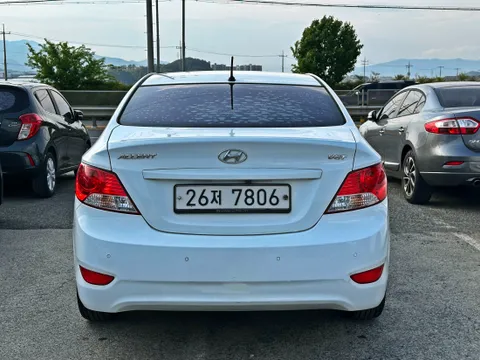 Hyundai Accent