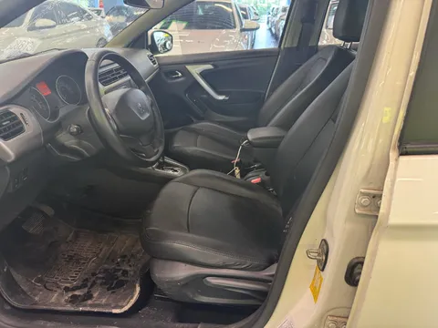 Peugeot 301