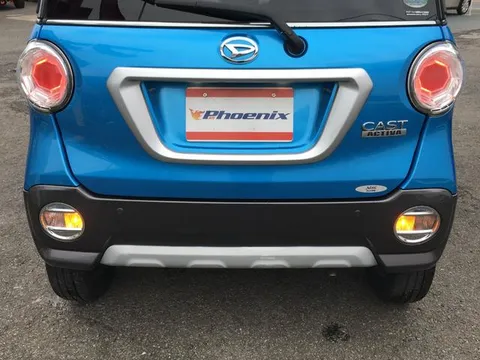 Daihatsu Cast
