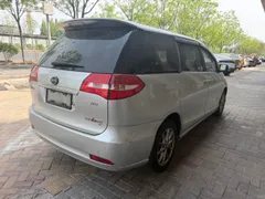 BYD M6