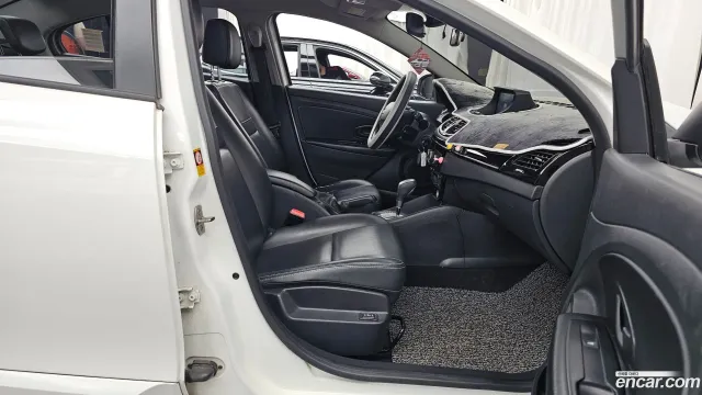Renault SM3