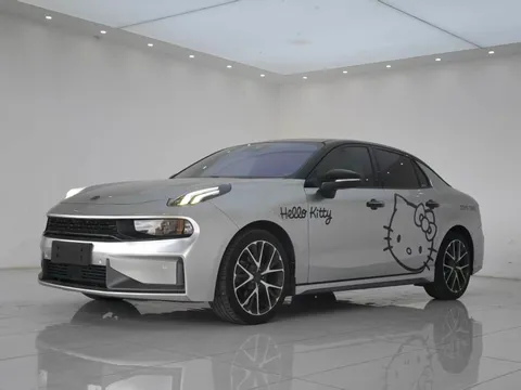 Lynk & Co 03