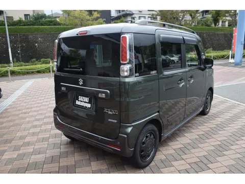 Suzuki Spacia Gear
