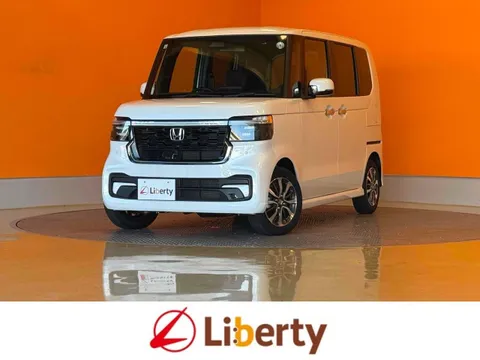 Honda N-BOX Custom