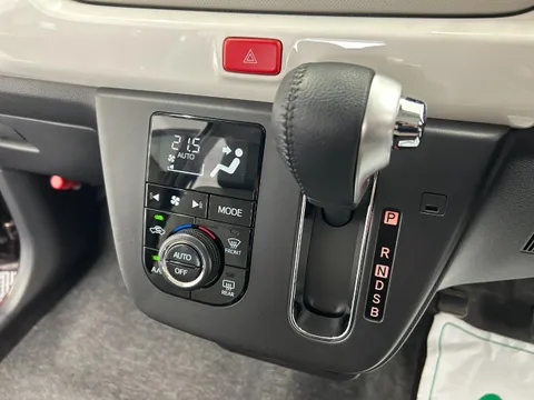 Daihatsu Mira Tocot