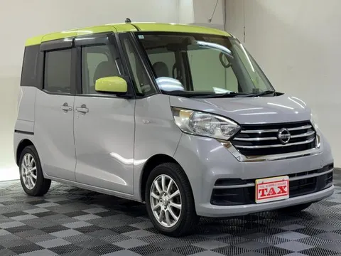 Nissan Dayz Roox