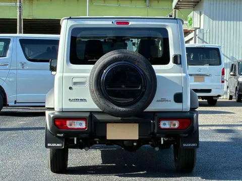 Suzuki Jimny Sierra