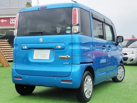 Suzuki Spacia
