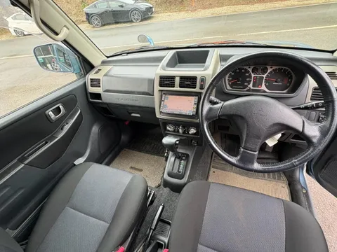 Mitsubishi Pajero Mini