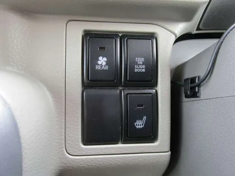 Nissan Clipper Rio