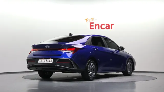 Hyundai Elantra (Avante)