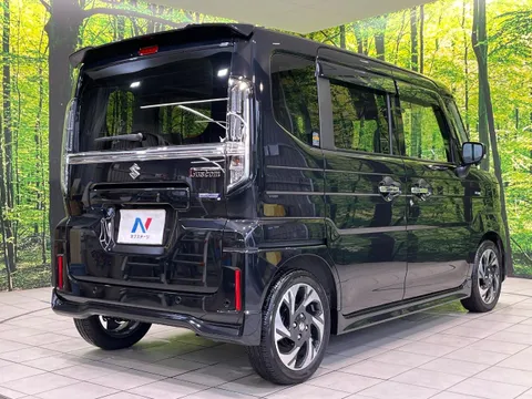 Suzuki Spacia Custom