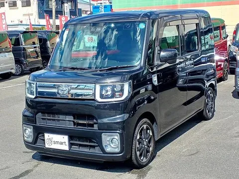 Toyota Pixis Mega