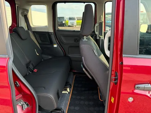 Suzuki Spacia Gear