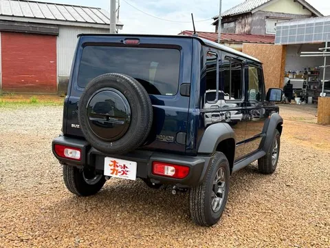 Suzuki Jimny Nomade