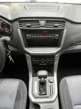 Maxus T60