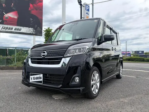 Nissan Dayz Roox