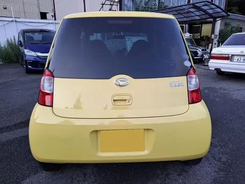 Daihatsu Esse