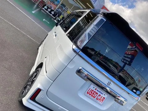 Suzuki Spacia Custom