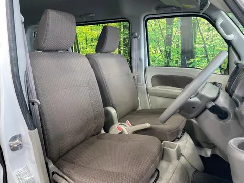 Nissan Clipper