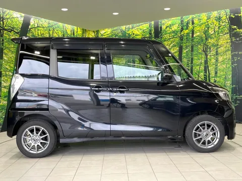Mitsubishi eK Space Custom