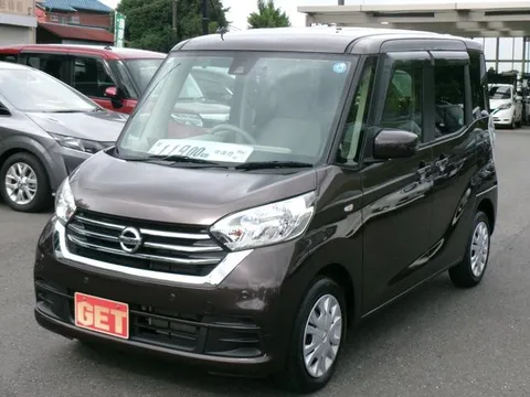 Nissan Dayz Roox