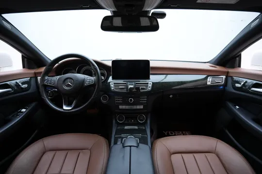 Mercedes-Benz Mercedes-Benz CLS