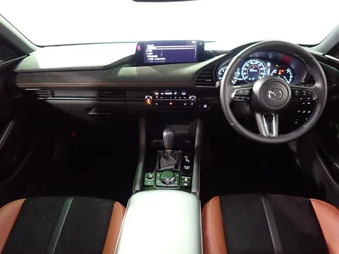 Mazda MAZDA3 Fastback