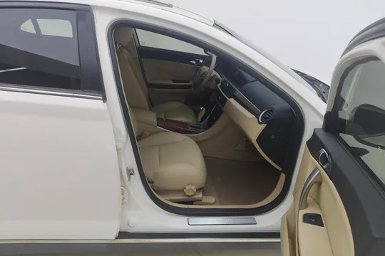Roewe 550