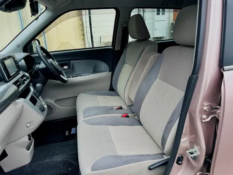 Toyota Pixis Joy