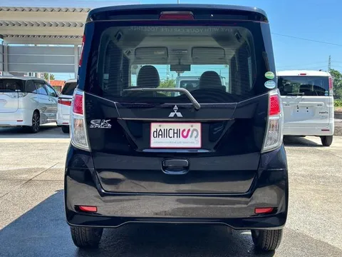 Mitsubishi eK Space