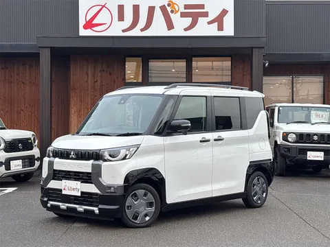 Mitsubishi Delica Mini