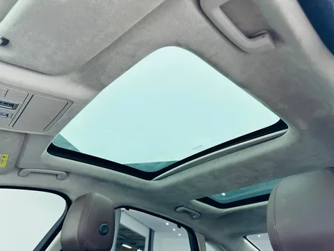 Jaguar XFL