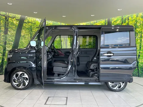 Suzuki Spacia Custom