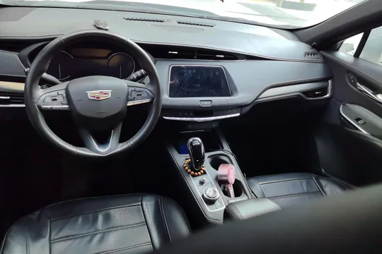 Cadillac XT4