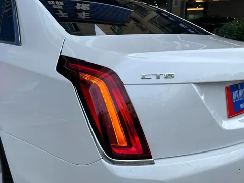 Cadillac CT6