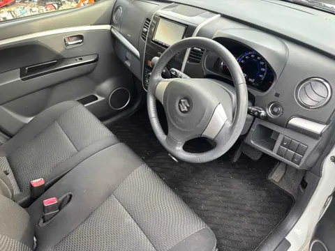 Suzuki Wagon R Stingray